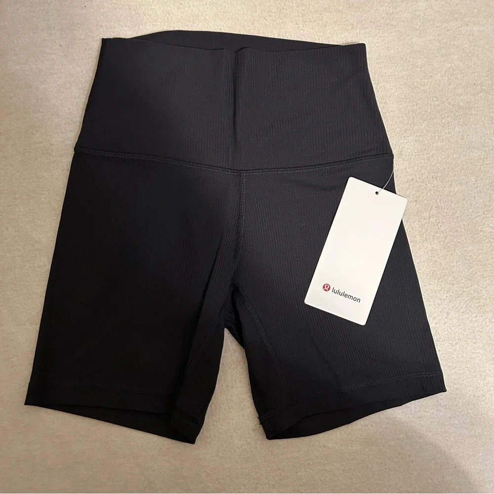 NEW Lululemon Align Hi-Rise Ribbed Short Black 6” Inseam SZ 4 Activewear Workout - Picture 3 of 10